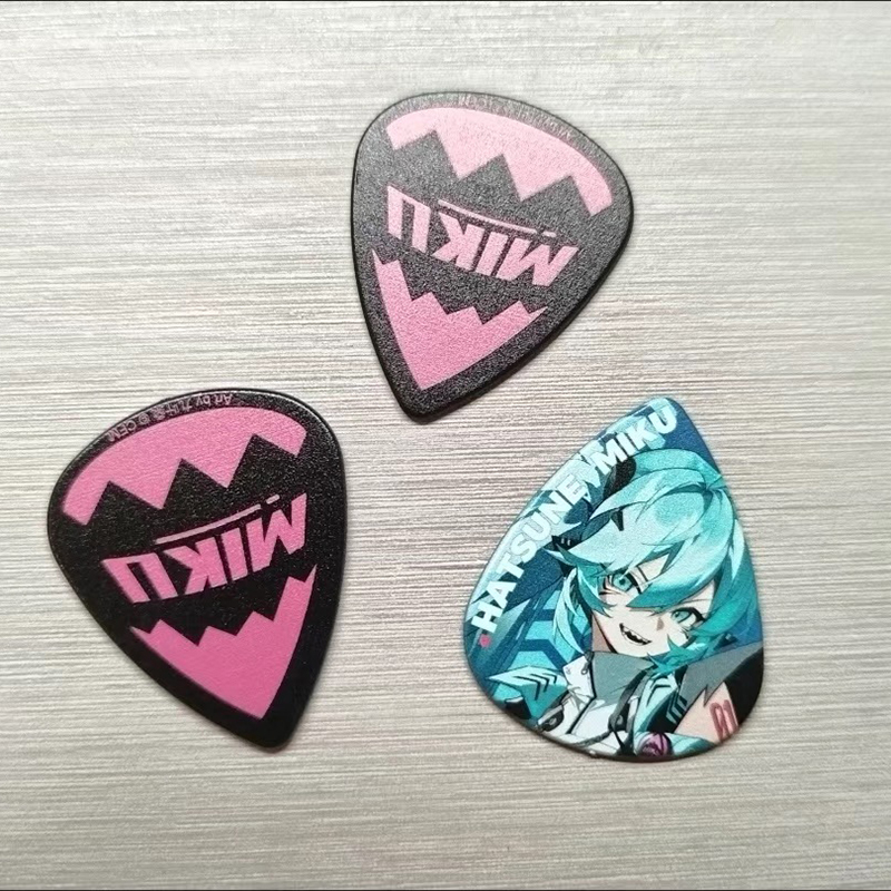 初音ミク 3 個マルチカラーギターピックアクリルギターピック - Pc Gaming Hatsune Miku のレビューと価格